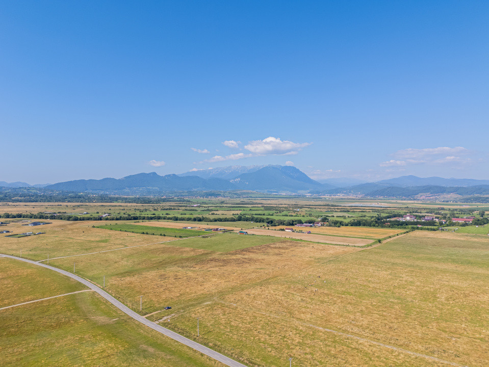 Teren de vânzare, 2.000 mp în Glăjerie, Râșnov, parcelat - COMISION 0%