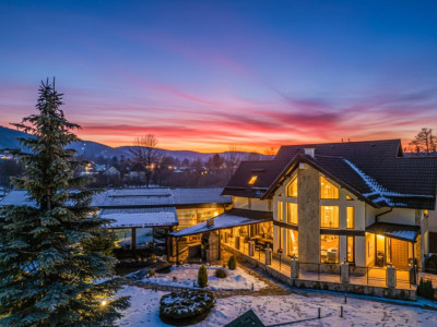 Vilă spectaculoasă lângă Castelul Bran cu piscină și cramă COMISION 0%