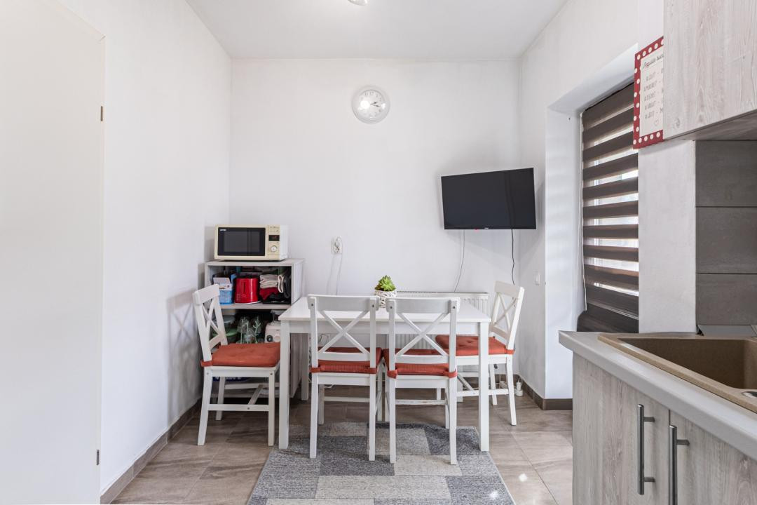 Apartament 3 camere, 74 mp utili, terasă, Sanpetru, Comision 0%