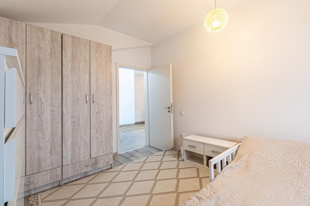 Apartament 3 camere, 74 mp utili, terasă, Sanpetru, Comision 0%