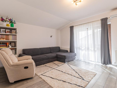 Apartament 3 camere, 74 mp utili, terasă, Sanpetru, Comision 0%