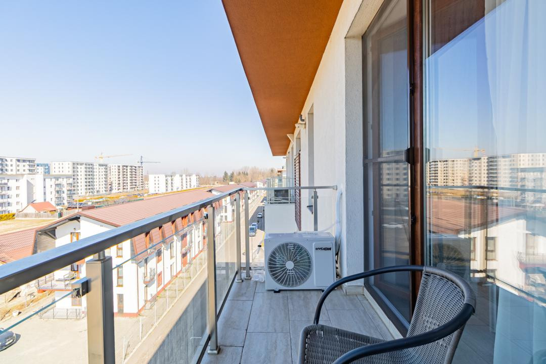 Studio modern, bloc cu lift, AC, parcare privată inclusă în preț!