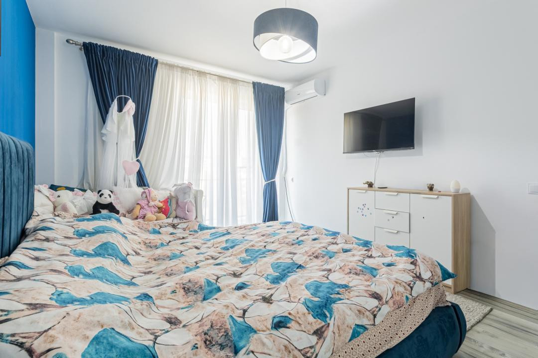 Studio modern, bloc cu lift, AC, parcare privată inclusă în preț!
