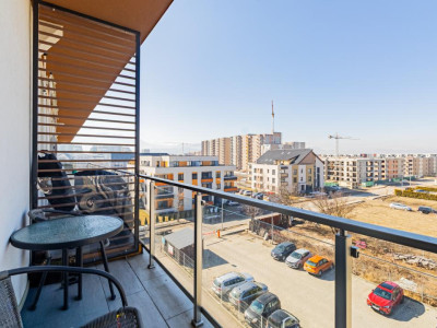 Apartament modern, bloc cu lift, AC, parcare privată inclusă în preț!