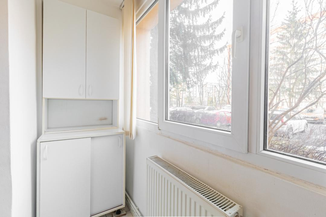 Vânzare apartament cu 3 camere - zona Centrul Civic