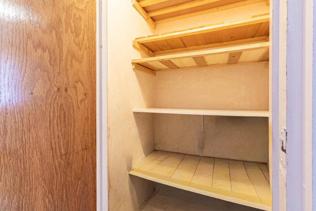 Vânzare apartament cu 3 camere - zona Centrul Civic