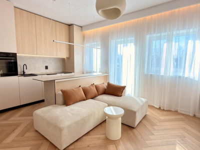 Apartament 3 camere modern | prima închiriere | parcare | bloc nou
