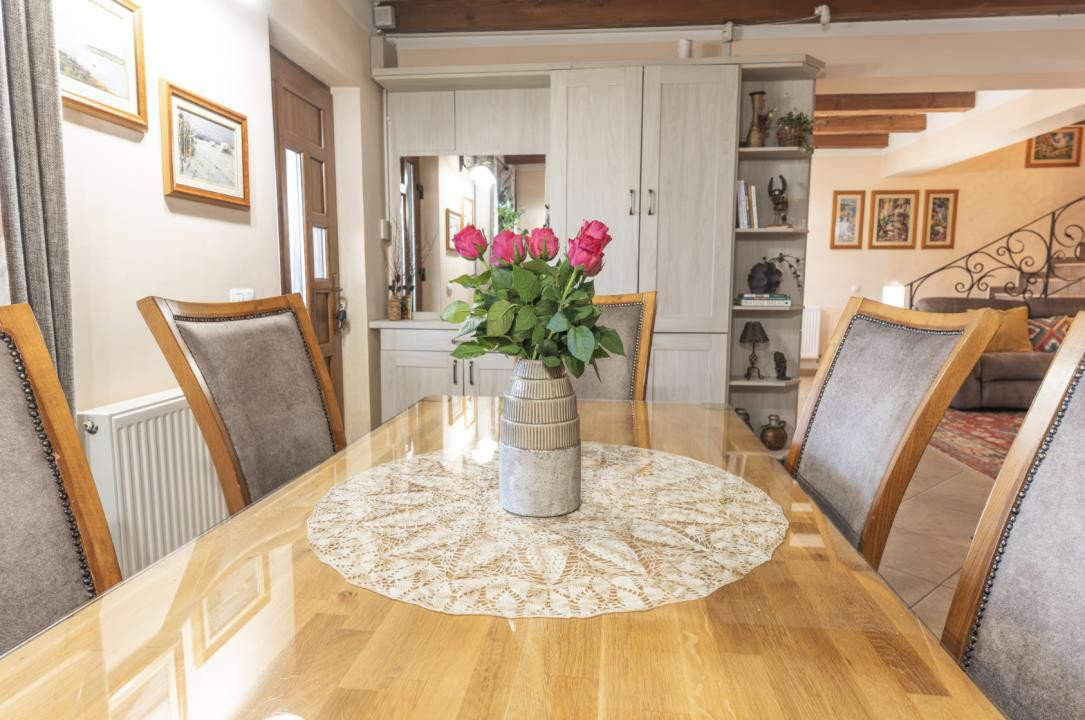 Penthouse în vilă boutique – confort și exclusivitate, Sangeorgiu de Mureș