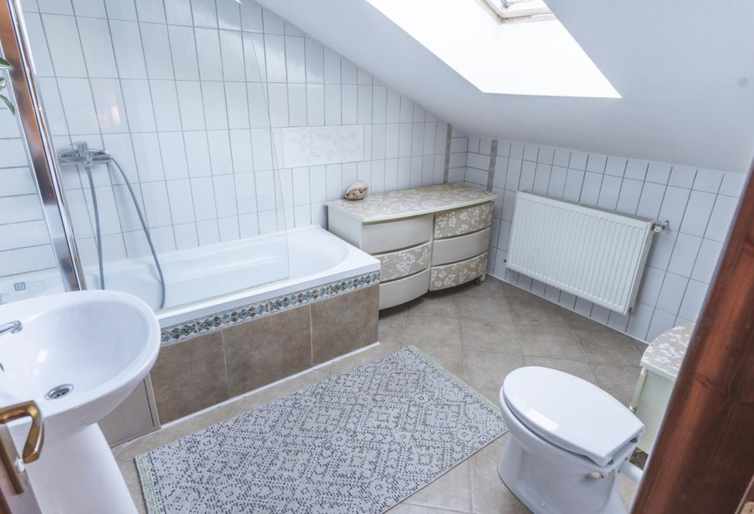 Penthouse în vilă boutique – confort și exclusivitate, Sangeorgiu de Mureș