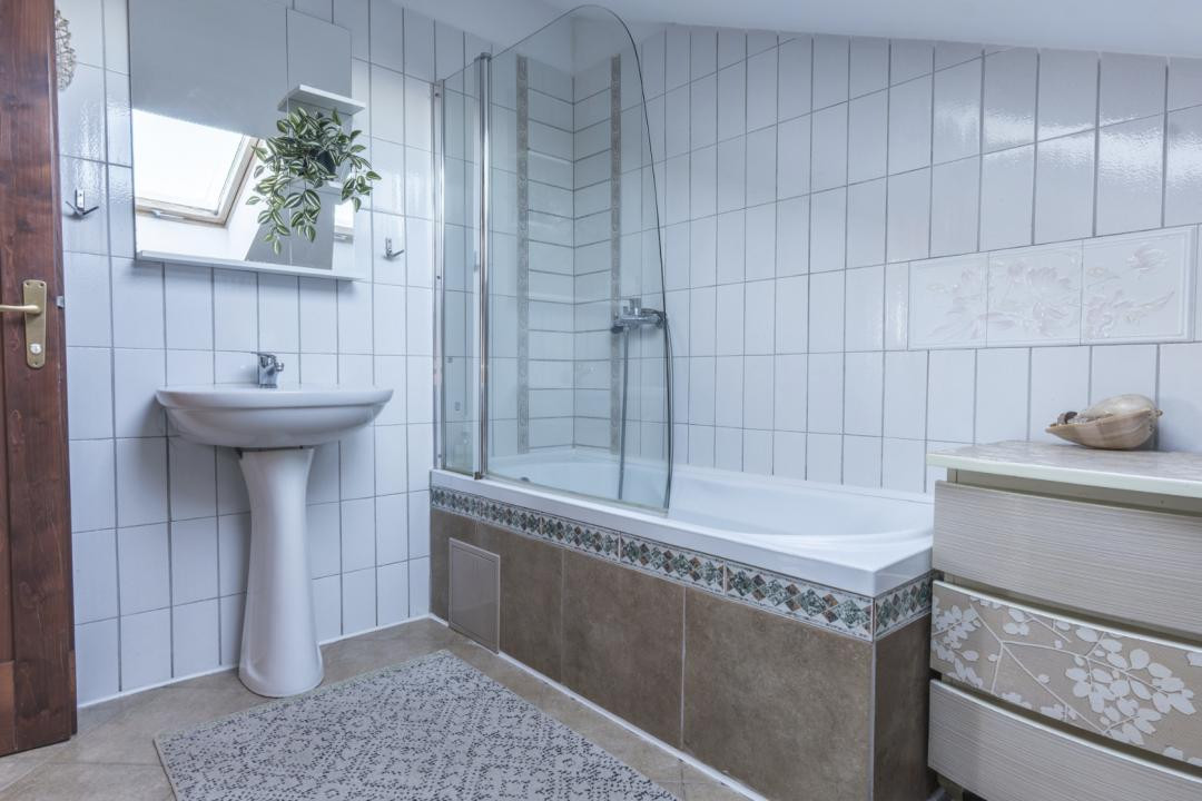 Penthouse în vilă boutique – confort și exclusivitate, Sangeorgiu de Mureș