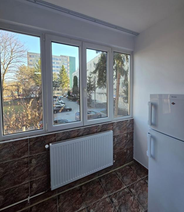 Garsoniera | 32 mp | Etaj intermediar | Calea Bucuresti |