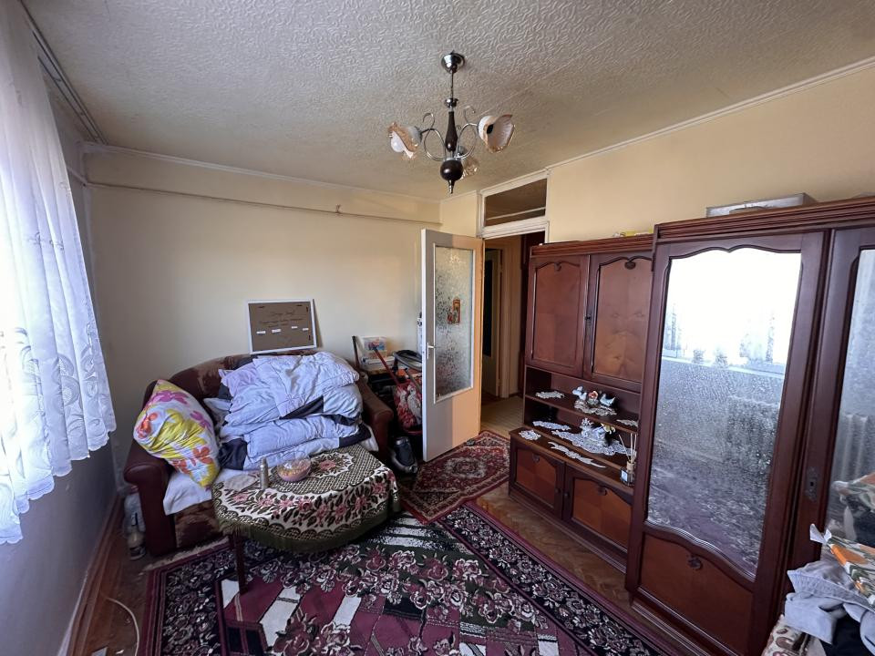 Strada Zenit 33, etaj 4/4 cu priveliste spre Someș