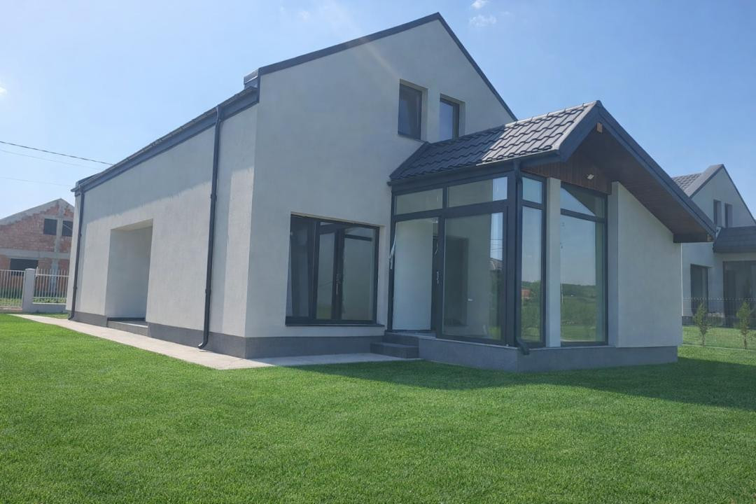 Vila 5 camere Aroneanu