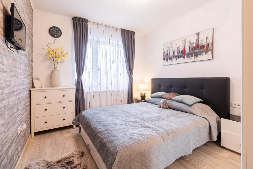 Apartament Premium 2 Camere| Coresi Kasper| Parcare + Boxă | Pietonala Tractorul