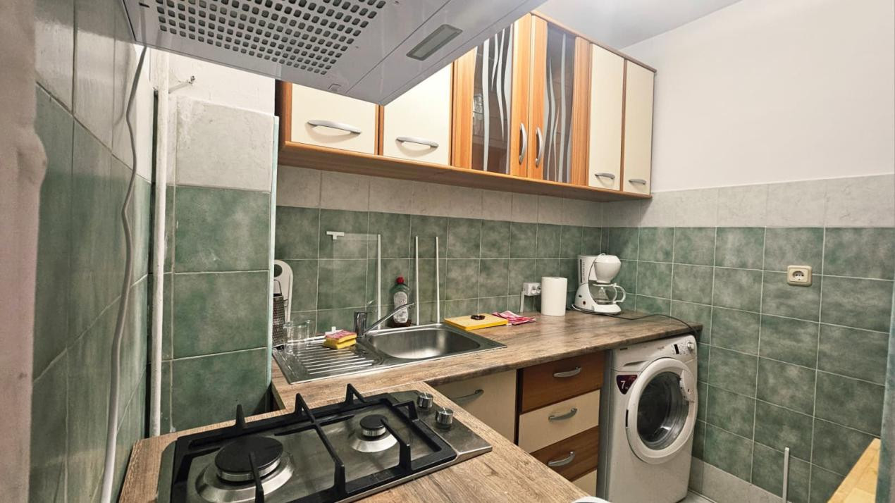 Garsoniera la etaj intermediar I Zona Atractiva - Tractorul