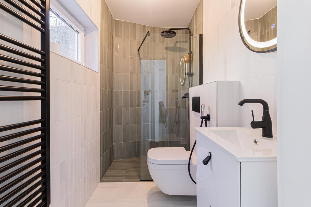 Vânzare casă, teren 1128 mp, singur în curte - Cartier Schei