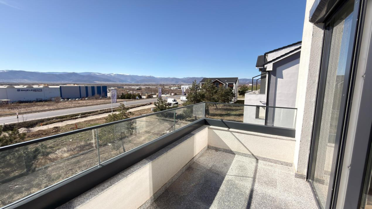 Apartamente de inchiriat cu 2/3/4/ camere