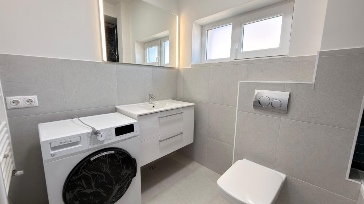 Apartamente de inchiriat cu 2/3/4/ camere