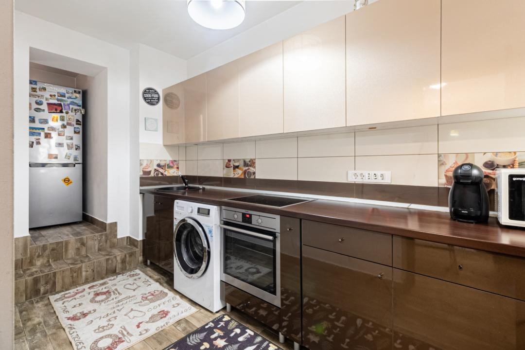 Casă cochetă de închiriat în Schei , Comision 0%