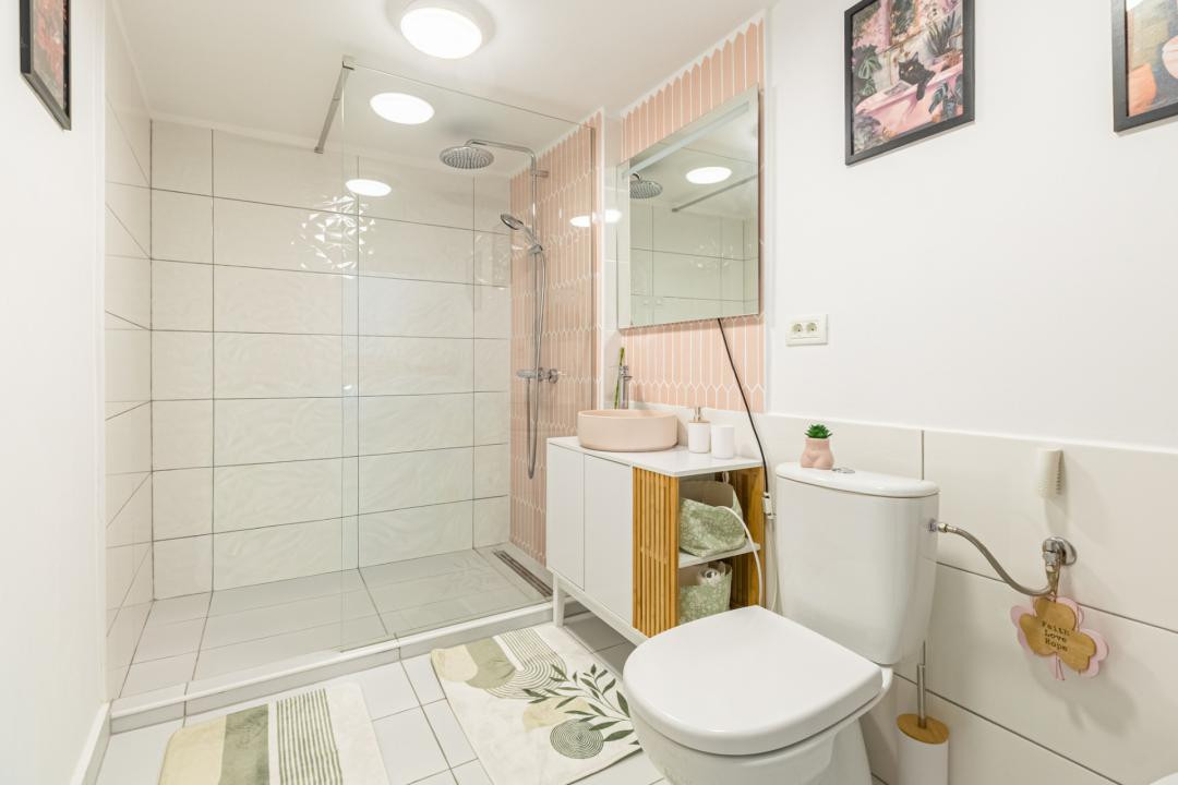 Casă cochetă de închiriat în Schei , Comision 0%