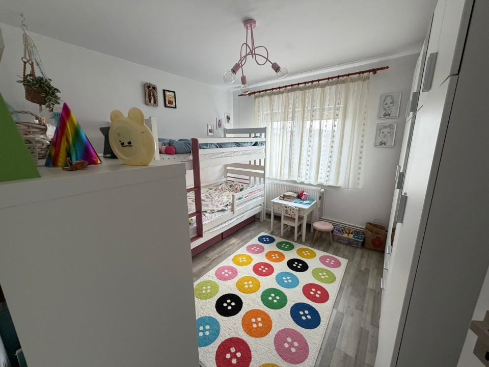 Apartament 3 Camere decomandate-zona excelenta-Brazda lui Novac