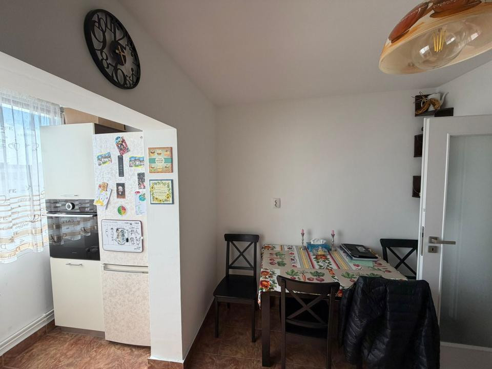 Apartament 3 Camere decomandate-zona excelenta-Brazda lui Novac