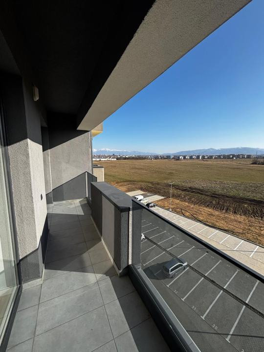 Apartament 3 camere modern, mobilat nou, 2 băi, etaj 5 cu lift – gata de mutare!