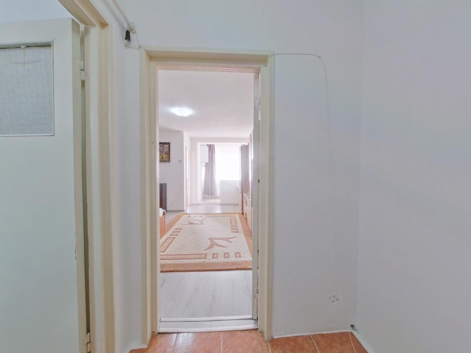 Închiriere garsonieră mobilată și utilată -  strada Soarelui, Cartier Astra