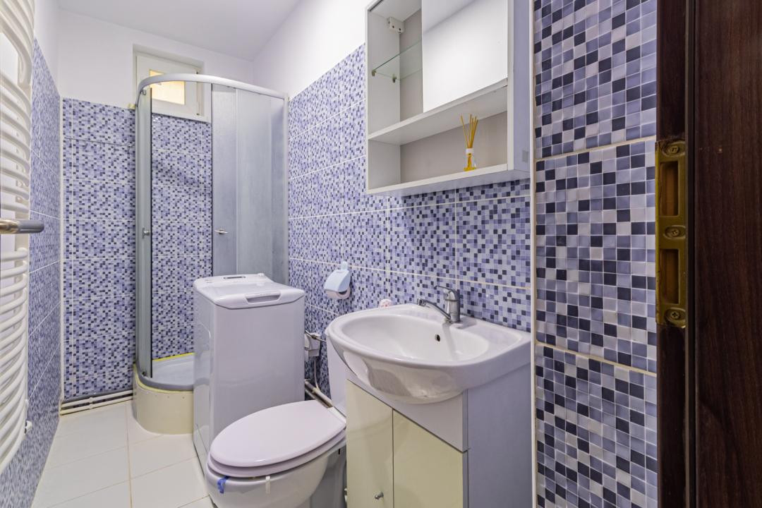 Vânzare garsonieră mobilată și utilată, construcție 2018 – zona Tractorul