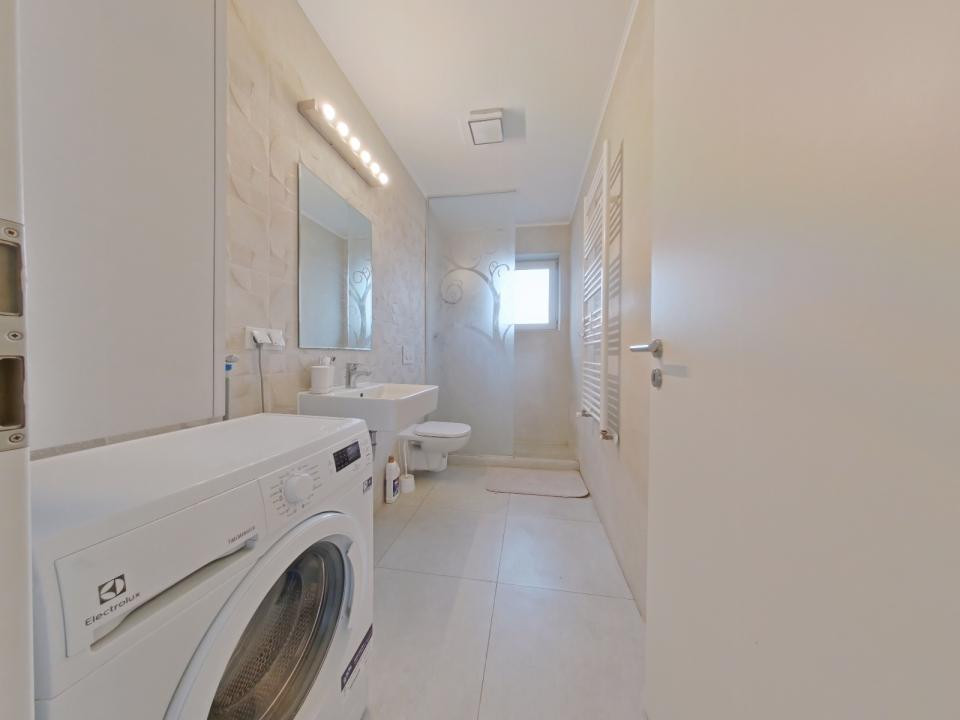 Apartament 3 camere de inchiriat / Kasper -Coresi