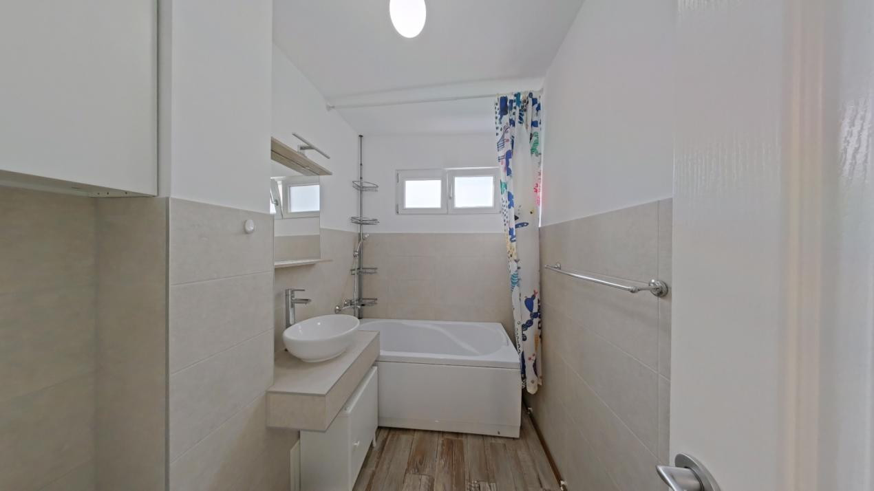 Apartament 2 camere, modern, loc parcare – Bld. Garii