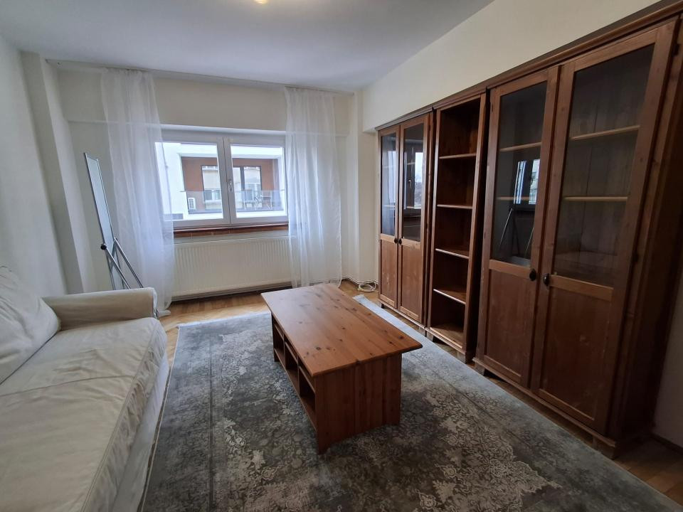 Apartament modern 3 camere • decomandat • Închiriere