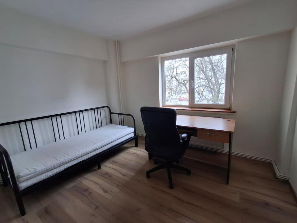 Apartament modern 3 camere • decomandat • Închiriere