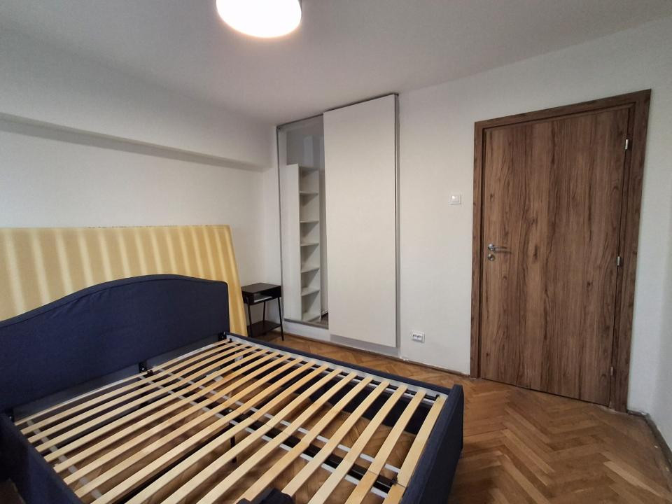 Apartament modern 3 camere • decomandat • Închiriere