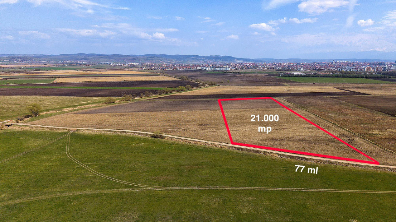 Teren Intravilan 21.439mp S+P+3E+ER deschidere 77m  Calea Surii Mici