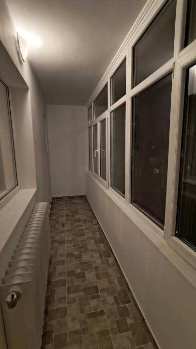 Apartament cu 2 camere semidecomandate, etaj 2, renovat, in Tatarasi!