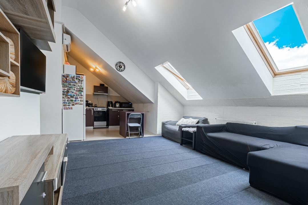 De vanzare 3 camere Sanpetru 