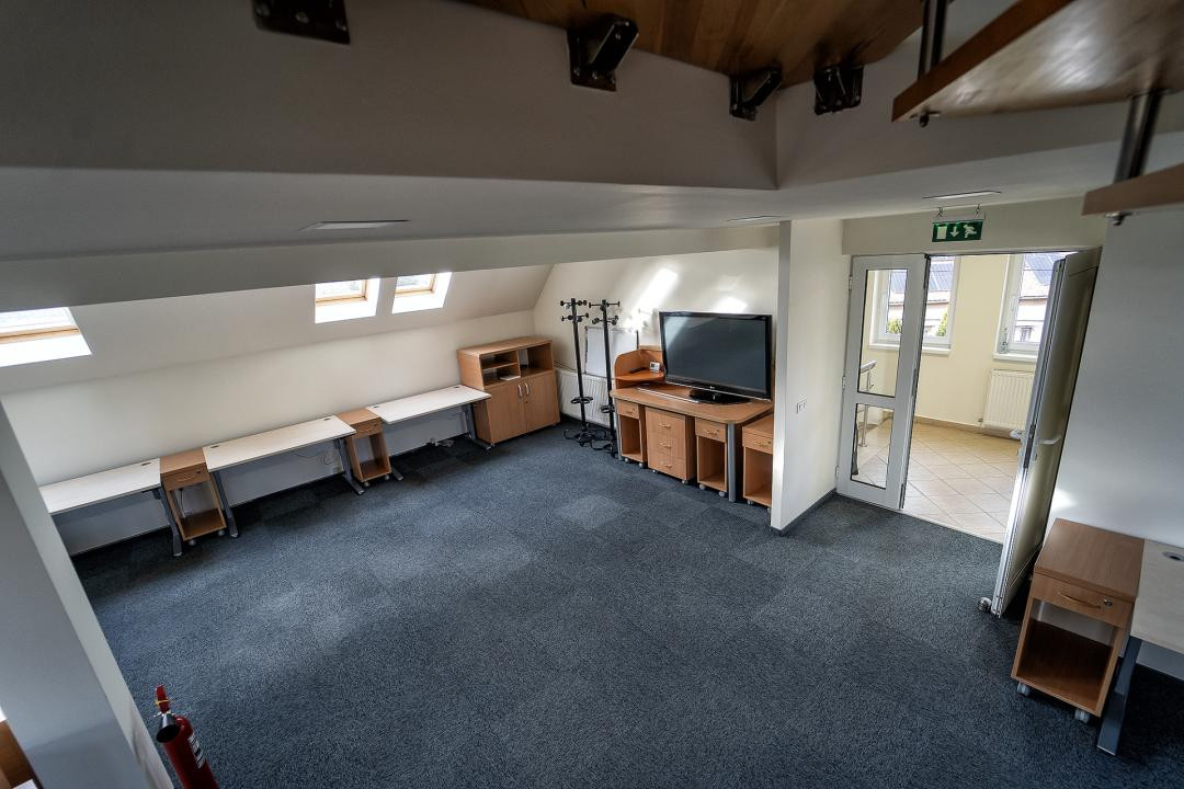 Sediul tău în Sibiu Clădire de birouri, independență energetică, parcare privată