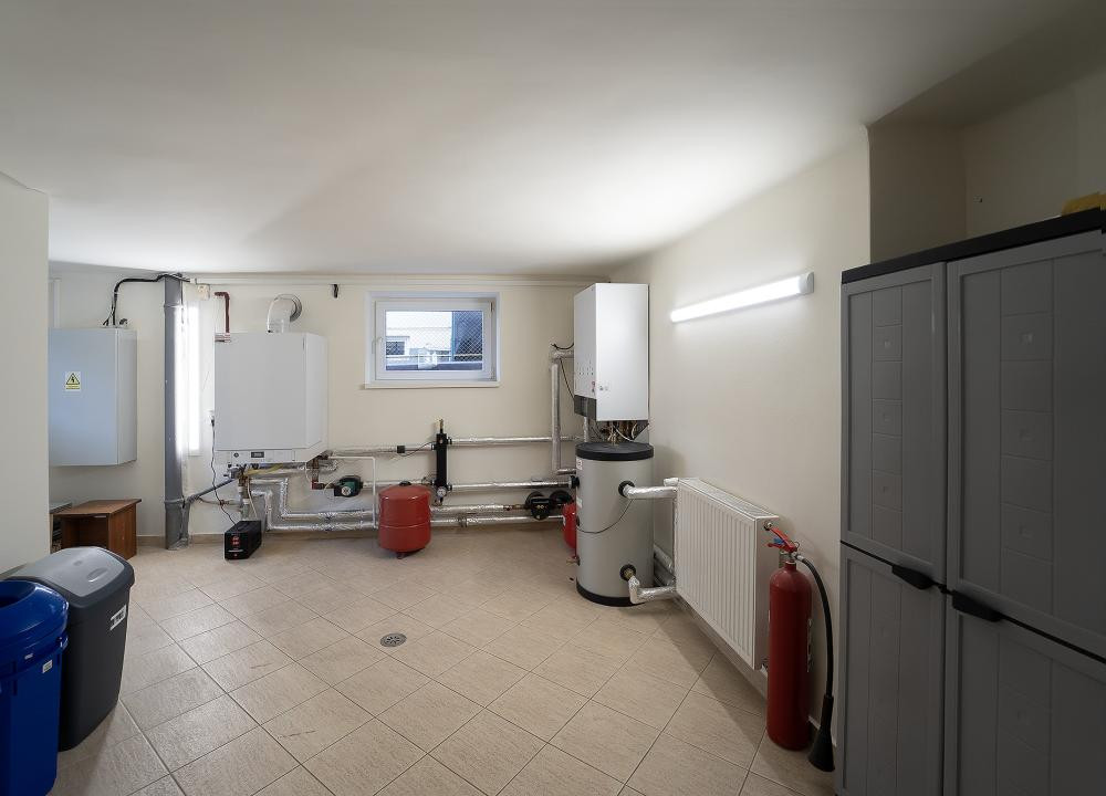 Rent-to-Buy în Sibiu: Birouri A+, Panouri Fotovoltaice, 6 parcări și stație EV