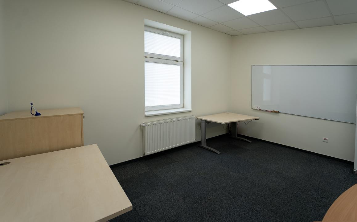 Rent-to-Buy în Sibiu: Birouri A+, Panouri Fotovoltaice, 6 parcări și stație EV