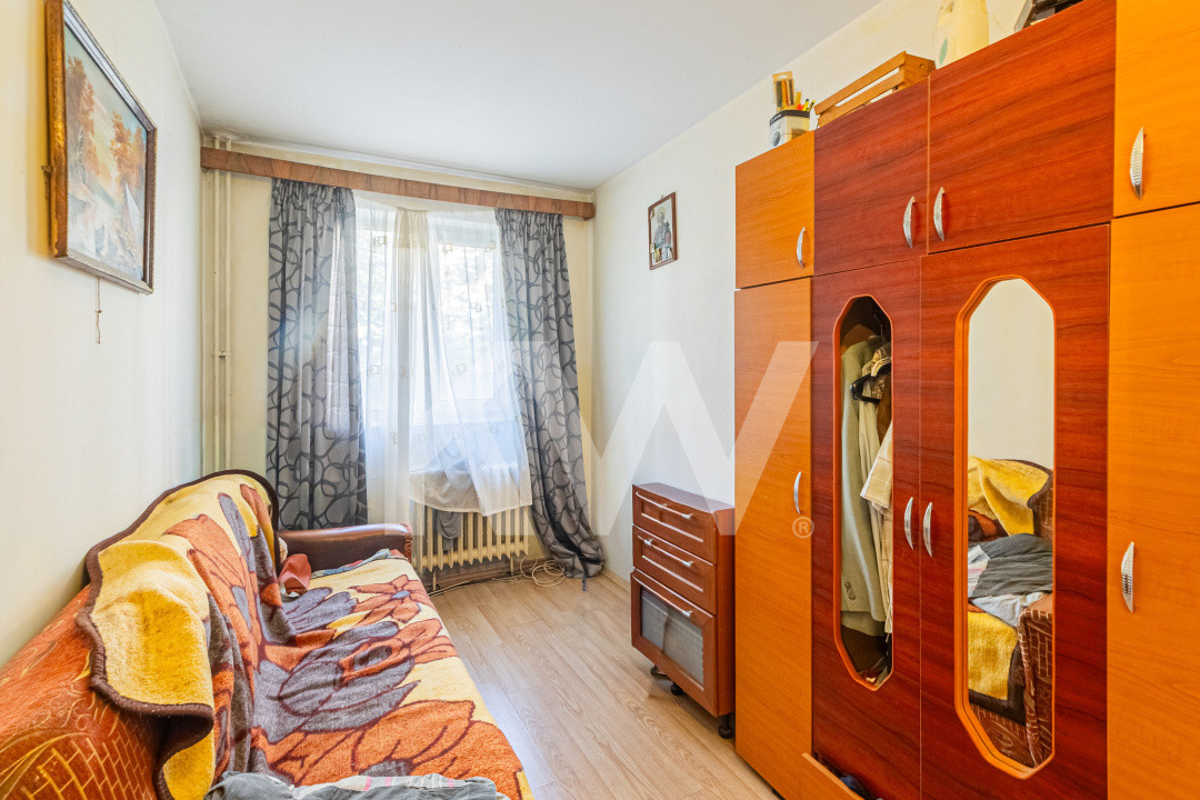 Oportunitate!! Apartament 3 camere decomandat la pret de garsonieră -COMISION 0%