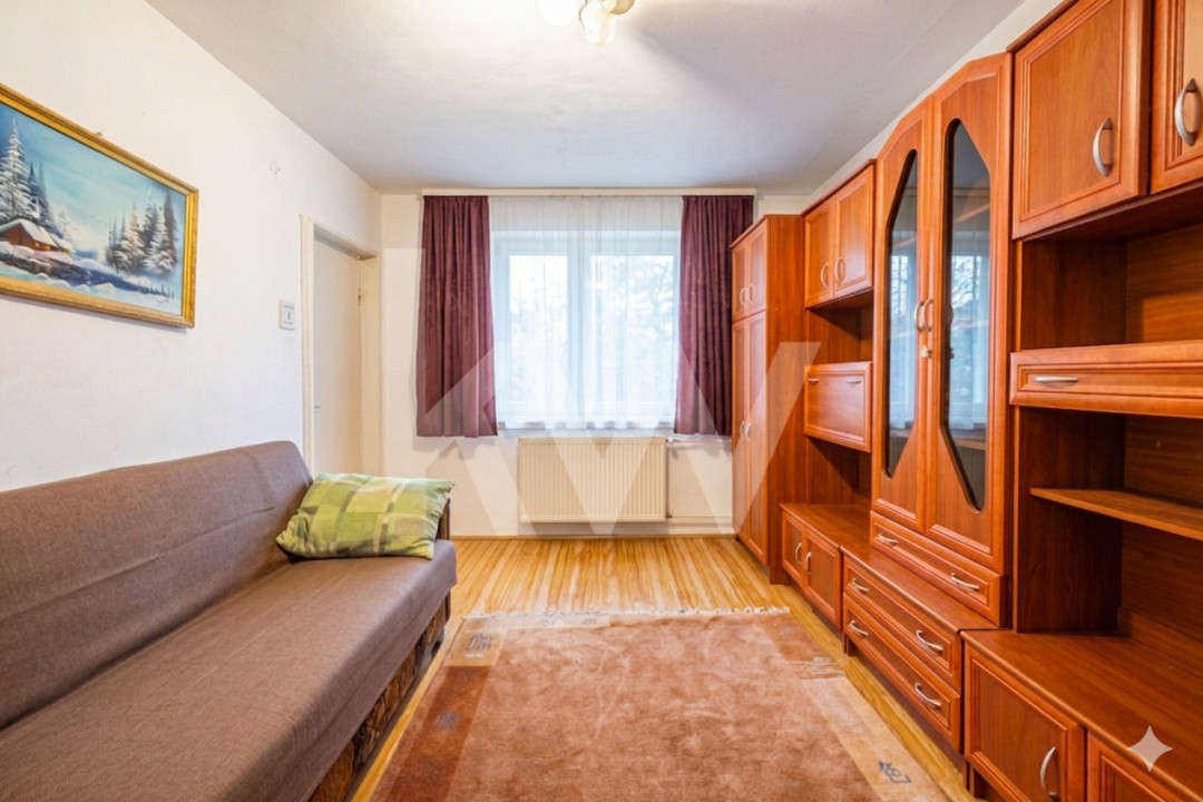Oportunitate!! Apartament 3 camere decomandat la pret de garsonieră!!