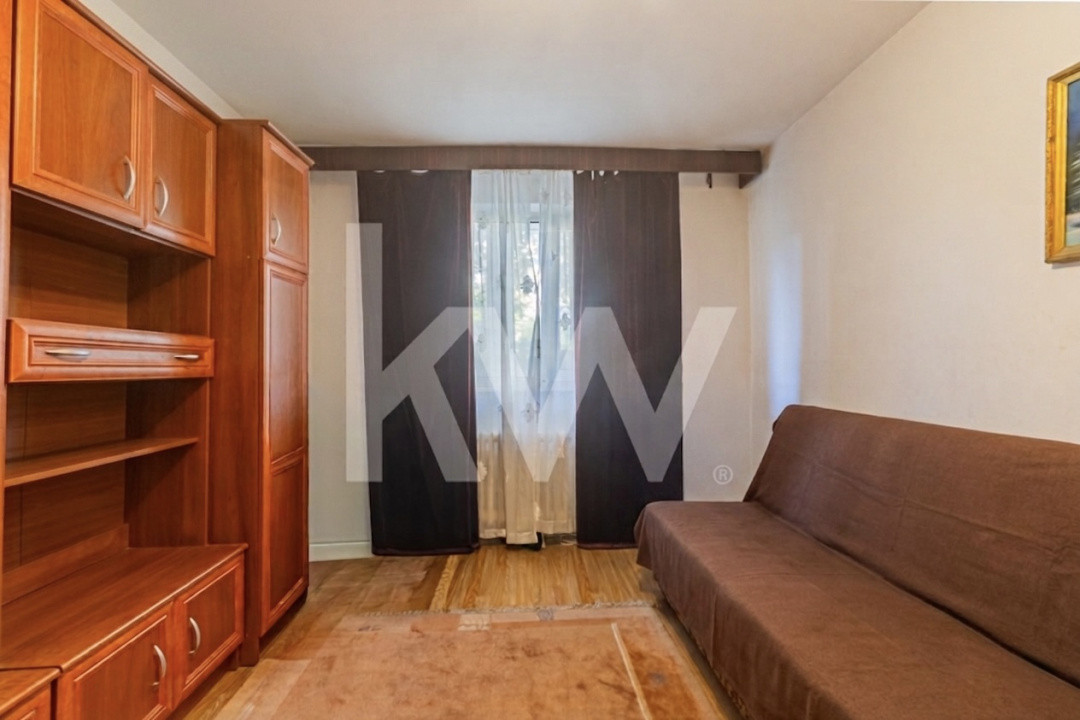 Oportunitate!! Apartament 3 camere decomandat la pret de garsonieră!!