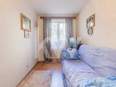 Oportunitate!! Apartament 3 camere decomandat la pret de garsonieră -COMISION 0%