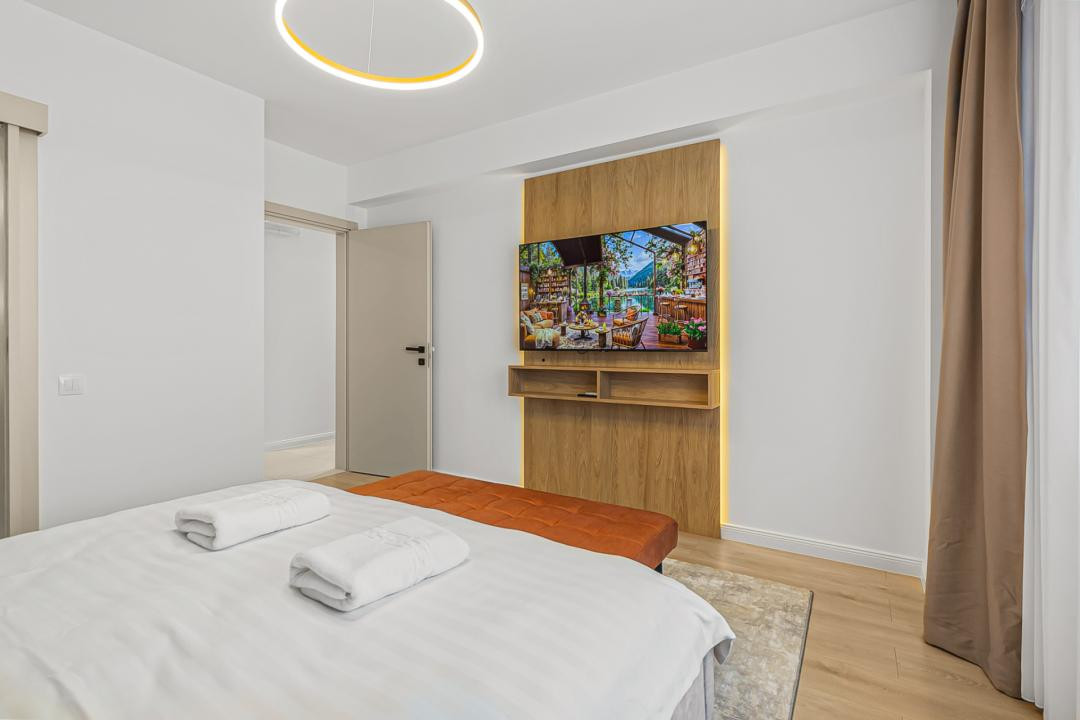 Apartament 3 camere modern ,Tractorul, Brașov - Parcare inclusă , Comision 0%