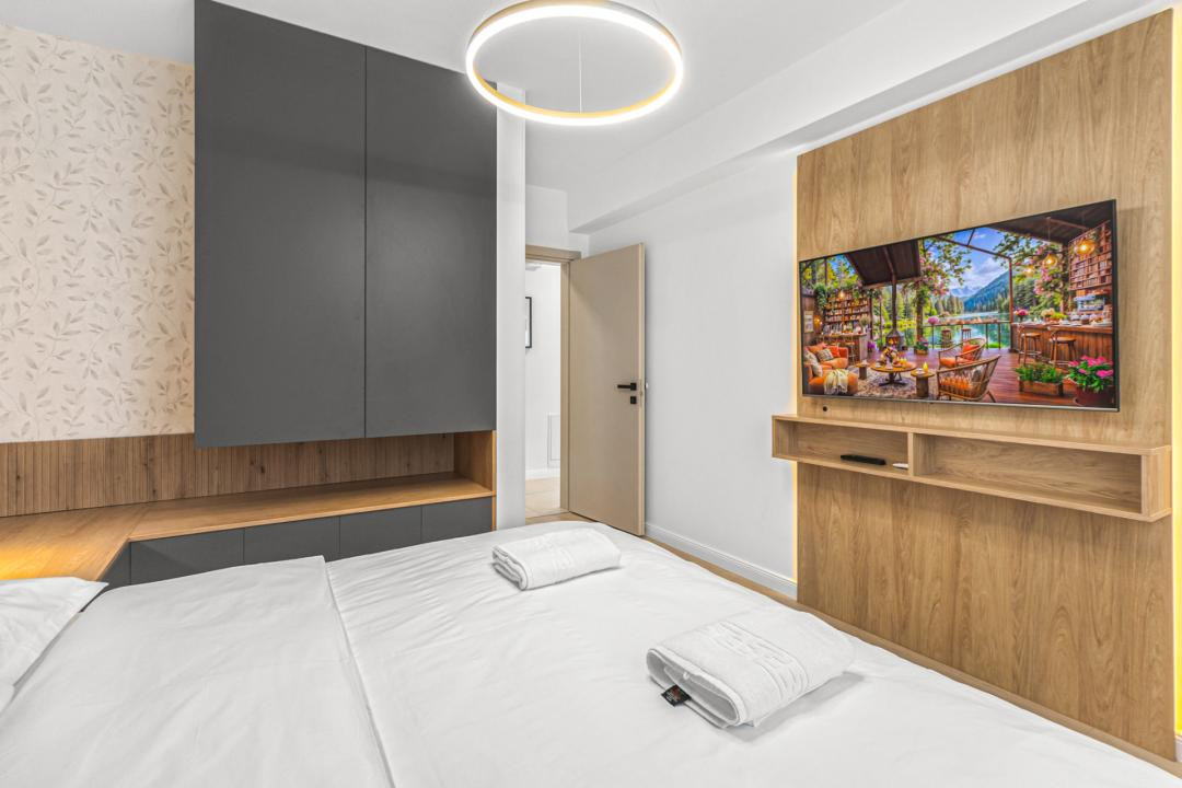 Apartament 3 camere modern ,Tractorul, Brașov - Parcare inclusă , Comision 0%