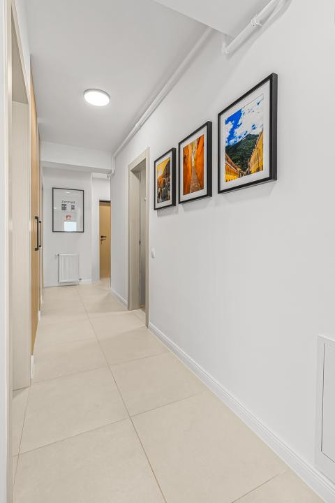 Apartament 3 camere modern ,Tractorul, Brașov - Parcare inclusă , Comision 0%