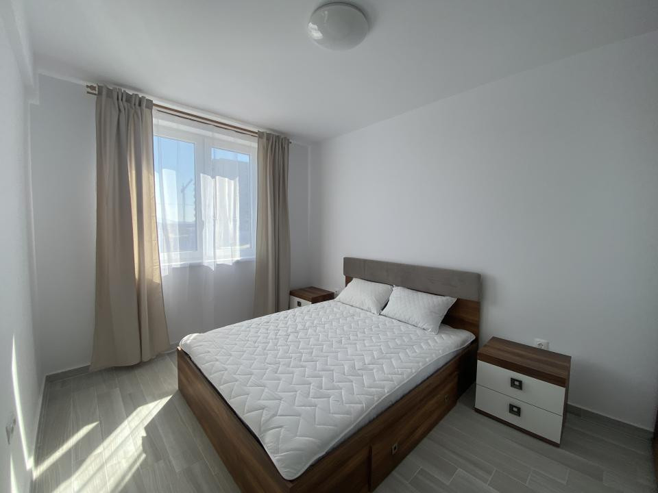 Apartament 2 camere de inchiriat buc. separata etaj 1 Doamna Stanca 