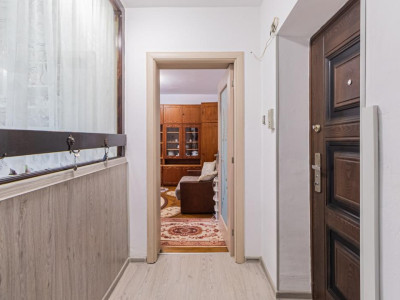 Apartament ultracentral | 52,3 mp utili + boxă + parcare | COMISION 0%