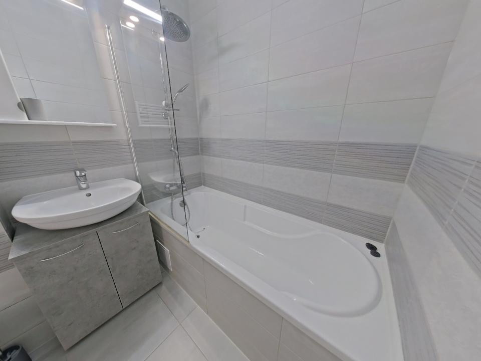 Închiriere garsonieră mobilată si utilată în zona Avantgarden, Brașov